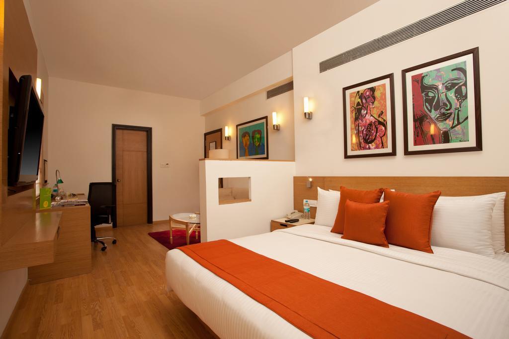 Lemon Tree Hotel, Udyog Vihar, Gurugram Gurgaon Eksteriør billede